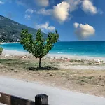 Duchess Eva's Seafront *