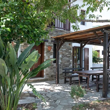 Duchess Eva's Seafront Χορευτό