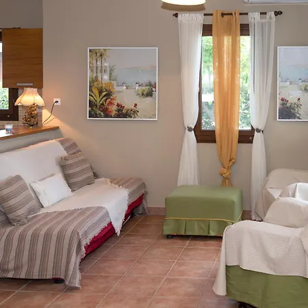 Duchess Eva's Seafront *