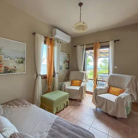 Holiday home Duchess Eva's Seafront Chorefton